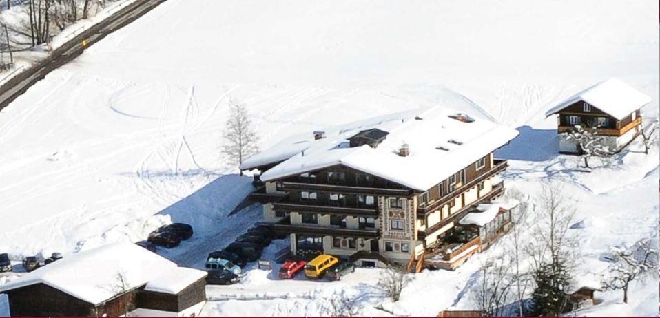 Ski In Ski Out Hotel Unterellmau Saalbach-Hinterglemm Zewnętrze zdjęcie